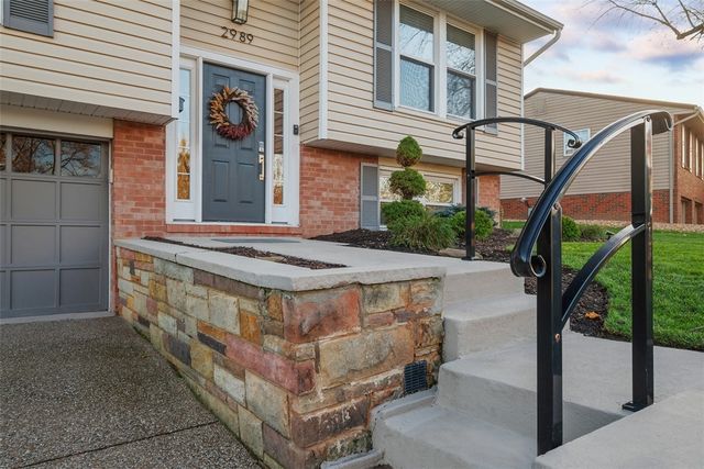 2989 Eastview Rd, Bethel Park, PA 15102