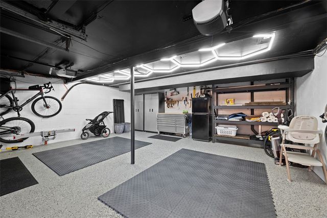 2989 Eastview Rd, Bethel Park, PA 15102