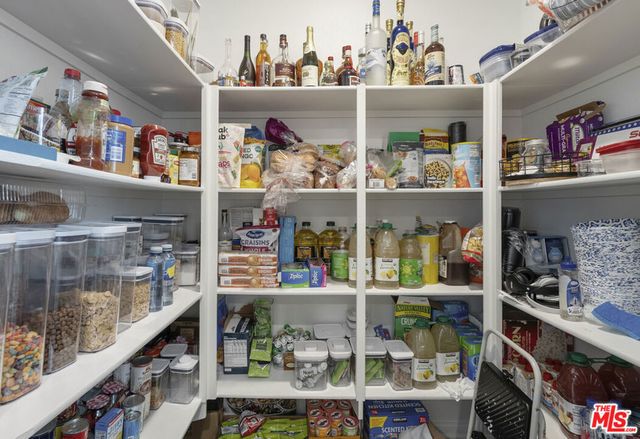 756 Daniel Freeman Circle, Inglewood, CA 90301