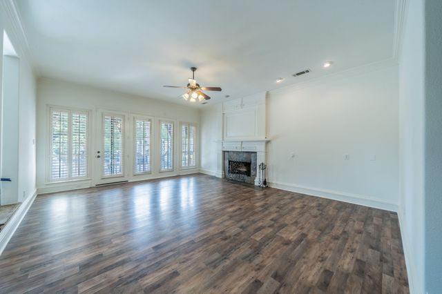 3201 Cedar Ridge Drive, Flower Mound, TX 75022