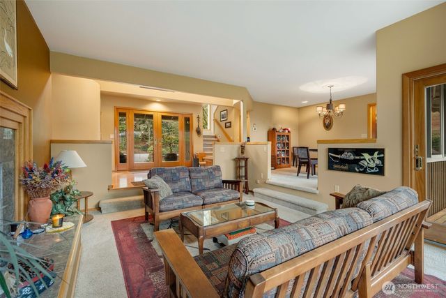 4116 205th Avenue SE, Sammamish, WA 98075