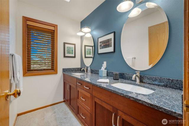 4116 205th Avenue SE, Sammamish, WA 98075