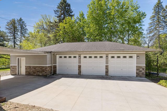 5900 Zehnder Road, Sunfish Lake, MN 55077