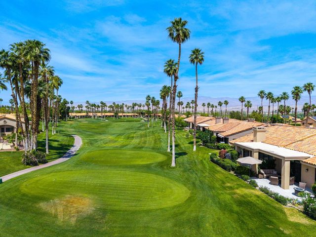 38969 Wisteria Drive, Palm Desert, CA 92211