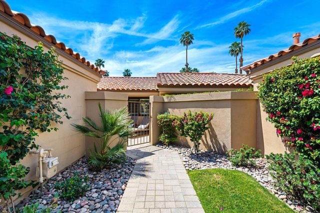38969 Wisteria Drive, Palm Desert, CA 92211