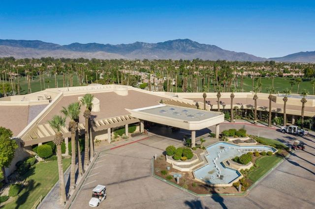 38969 Wisteria Drive, Palm Desert, CA 92211