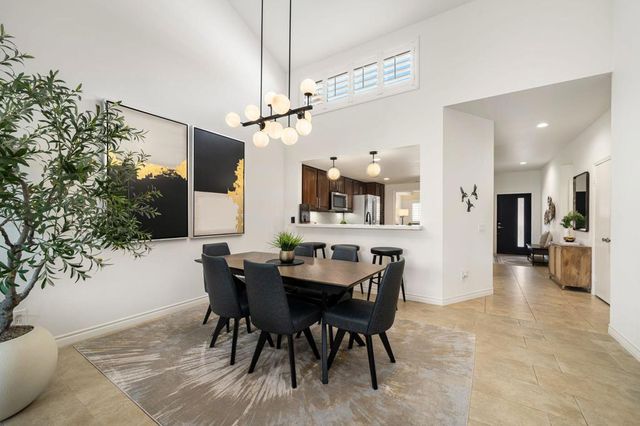 38969 Wisteria Drive, Palm Desert, CA 92211