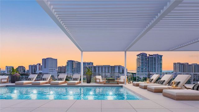 1305 4TH STREET 201I, Sarasota, FL 34236