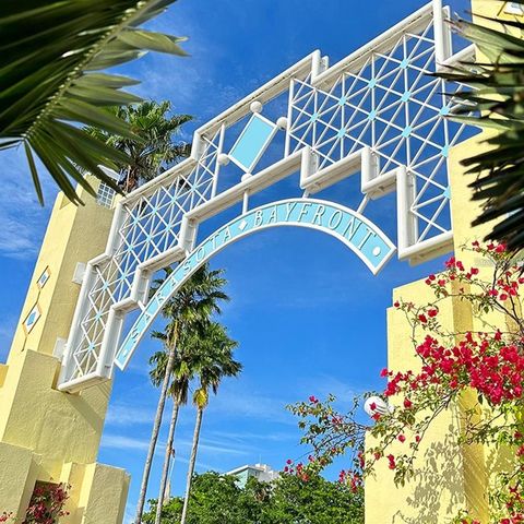 1305 4TH STREET 201I, Sarasota, FL 34236