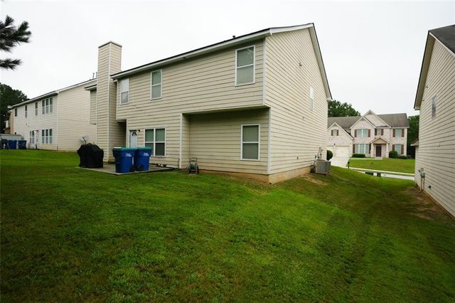 4925 LOCHERBY Drive, Fairburn, GA 30213