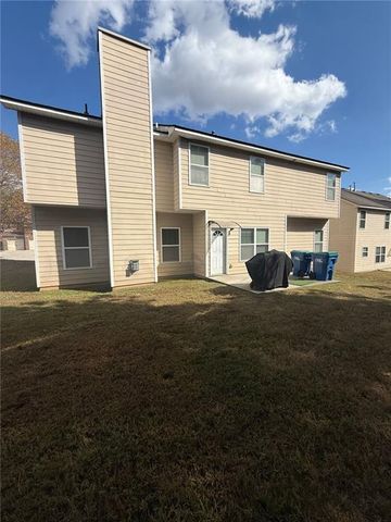 4925 LOCHERBY Drive, Fairburn, GA 30213