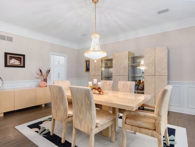 4N680 WARE WOODS Drive, St. Charles, IL 60175