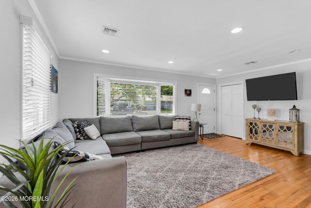 1203 Barton Avenue, Point Pleasant, NJ 08742