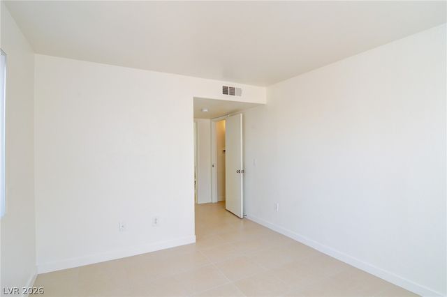 3956 Danny Melamed Avenue 101, Las Vegas, NV 89110