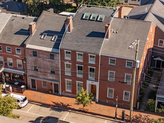 124 State Street, Portsmouth, NH 03801