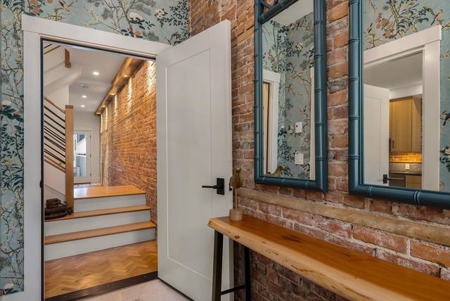 124 State Street, Portsmouth, NH 03801