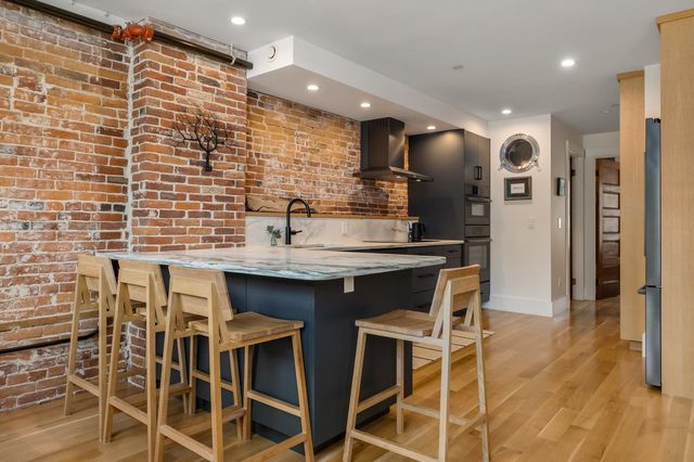 124 State Street, Portsmouth, NH 03801