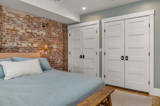 124 State Street, Portsmouth, NH 03801