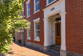 124 State Street, Portsmouth, NH 03801