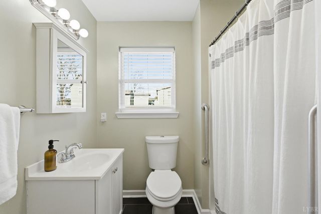 609 Pine Drive, Lynchburg, VA 24503