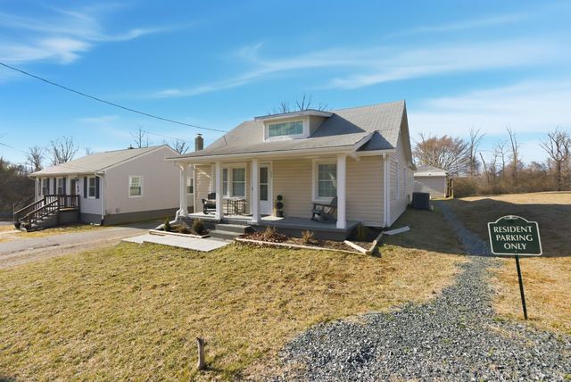 609 Pine Drive, Lynchburg, VA 24503