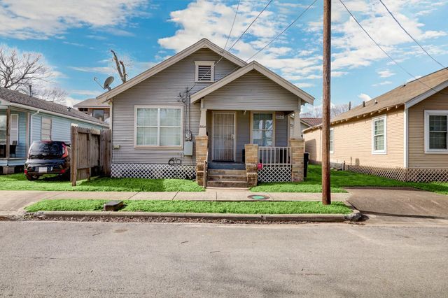 2804 Netleton St, Houston, TX 77004