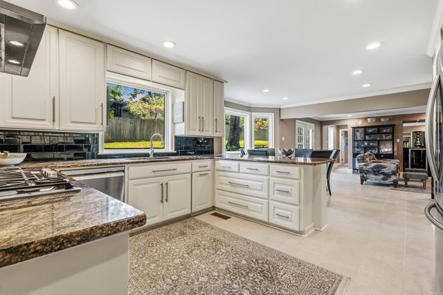 905 Silverwood Trail, North Little Rock, AR 72116
