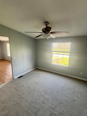 115 Barnett Street, Englewood, TN 37329