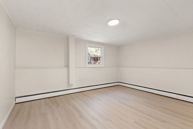 8 Maple Lane, Millbury, MA 01527