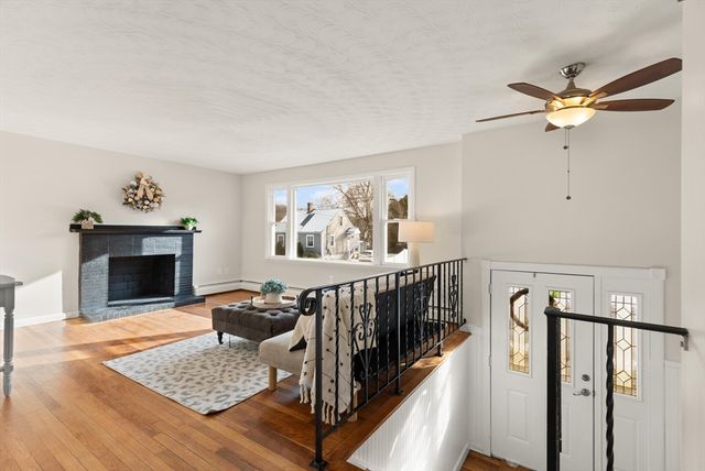 8 Maple Lane, Millbury, MA 01527