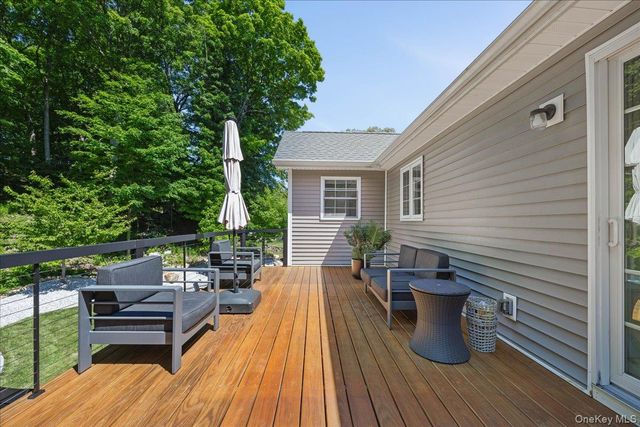 103 Teakettle Spout Road, Mahopac, NY 10541