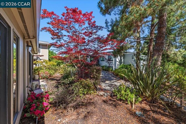 1224 Canyonwood Ct 2, Walnut Creek, CA 94595