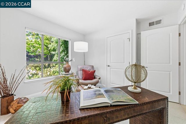 1224 Canyonwood Ct 2, Walnut Creek, CA 94595