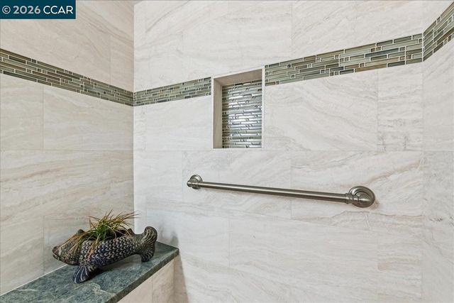 1224 Canyonwood Ct 2, Walnut Creek, CA 94595