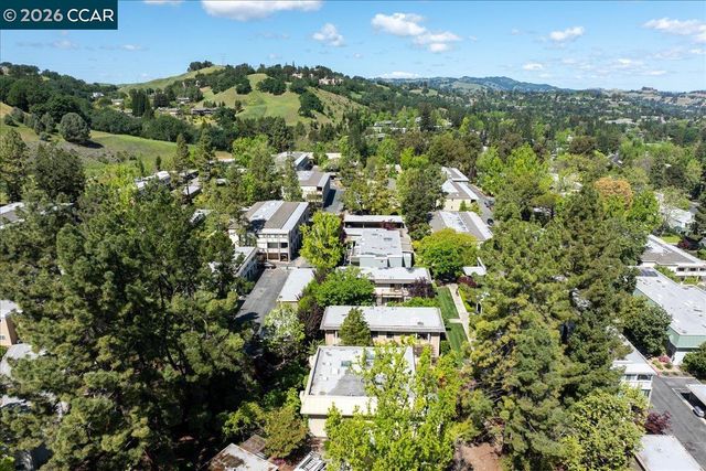 1224 Canyonwood Ct 2, Walnut Creek, CA 94595