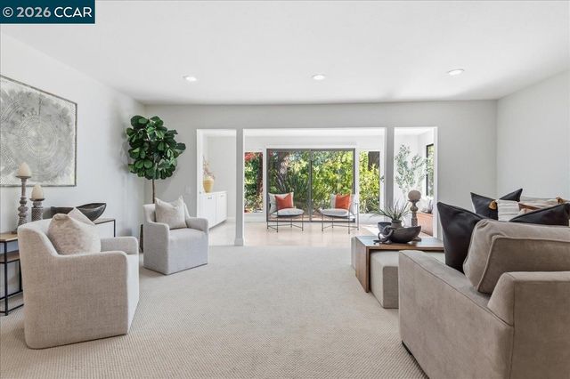 1224 Canyonwood Ct 2, Walnut Creek, CA 94595