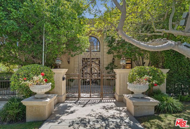 1700 Green Acres Drive, Beverly Hills, CA 90210