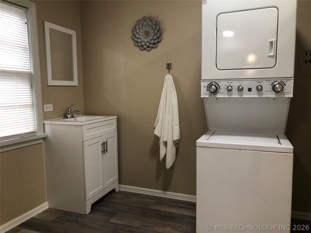 817 S Hickory Street, Sapulpa, OK 74066