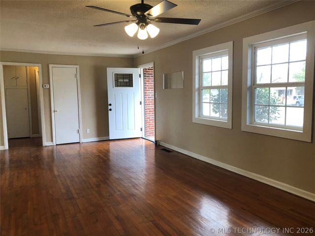 817 S Hickory Street, Sapulpa, OK 74066