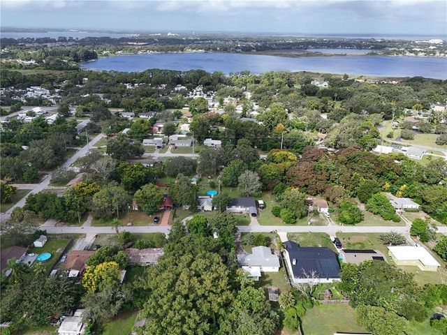 1330 PALM DRIVE, Mount Dora, FL 32757