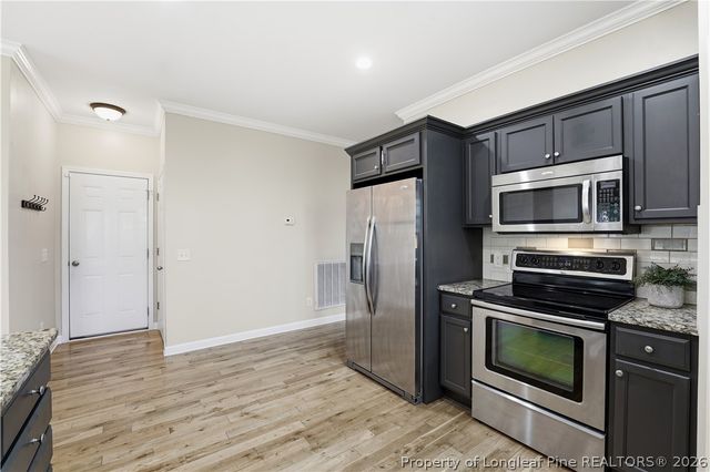104 Lightwater Court, Aberdeen, NC 28315