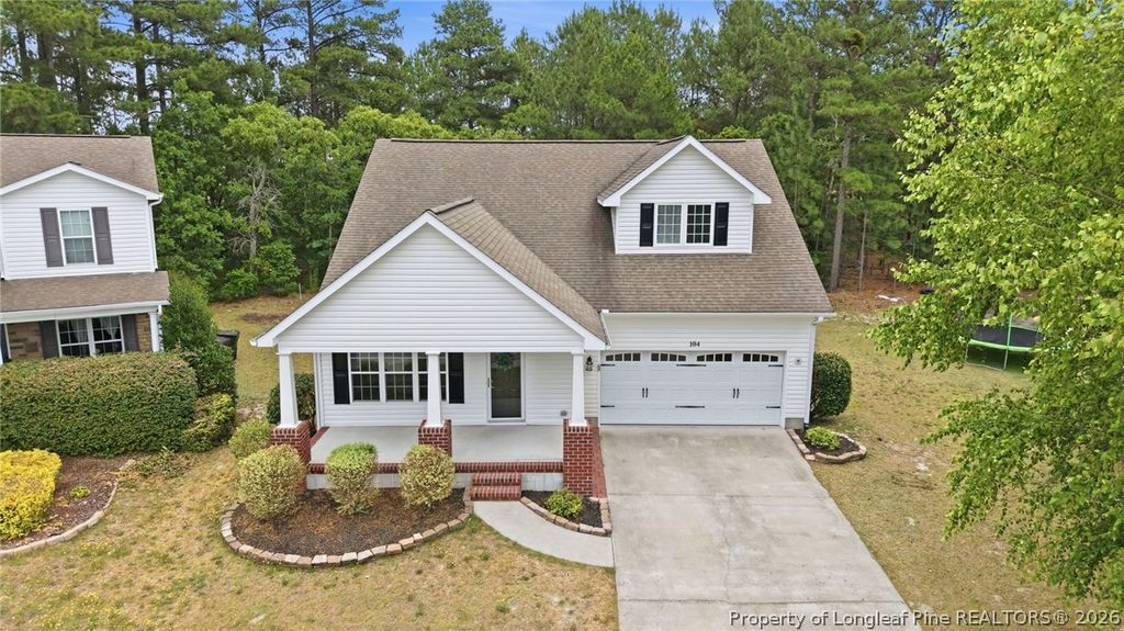104 Lightwater Court, Aberdeen, NC 28315