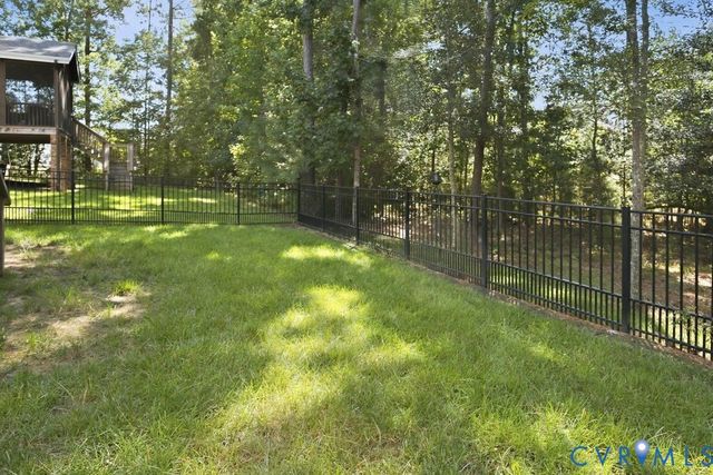 15731 Fishers Green Dr, Chesterfield, VA 23832