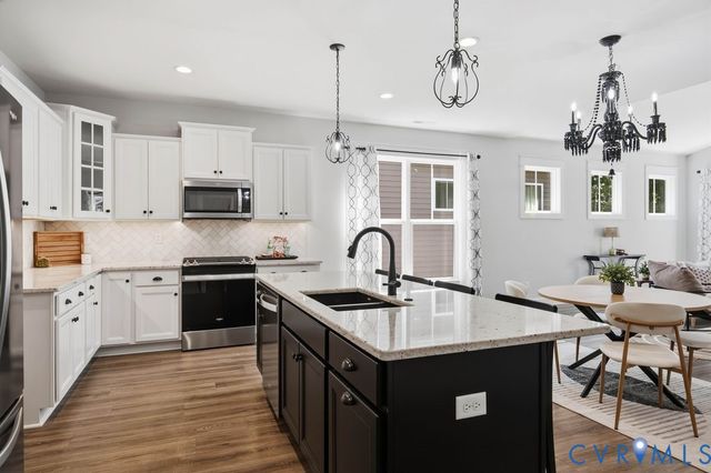 15731 Fishers Green Dr, Chesterfield, VA 23832