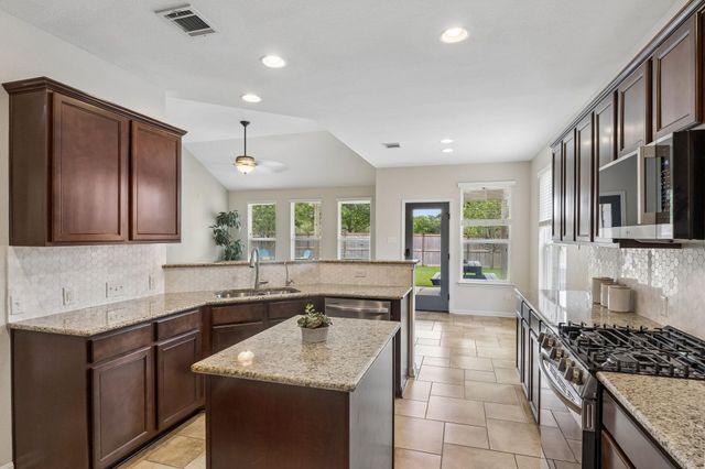 250 Mystic Hollow, Buda, TX 78610
