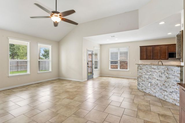 250 Mystic Hollow, Buda, TX 78610
