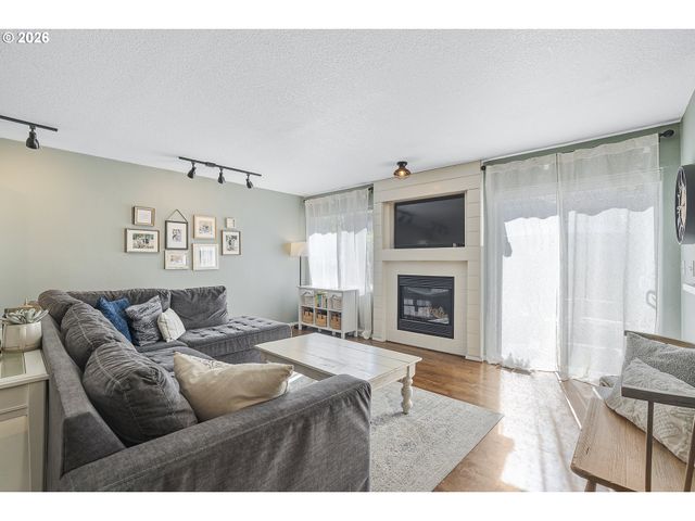10584 Sw COLEMAN Loop, Wilsonville, OR 97070