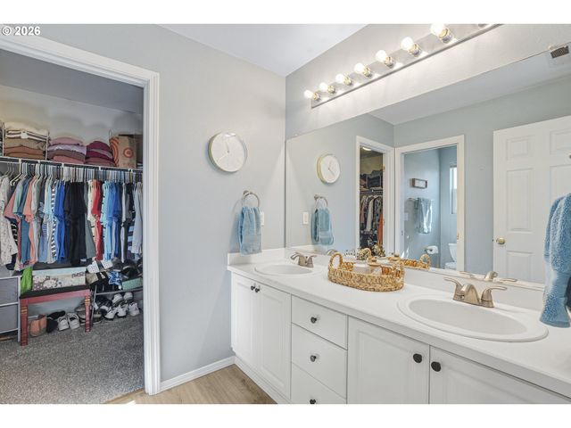 10584 Sw COLEMAN Loop, Wilsonville, OR 97070