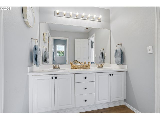 10584 Sw COLEMAN Loop, Wilsonville, OR 97070