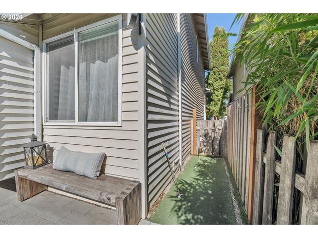 10584 Sw COLEMAN Loop, Wilsonville, OR 97070